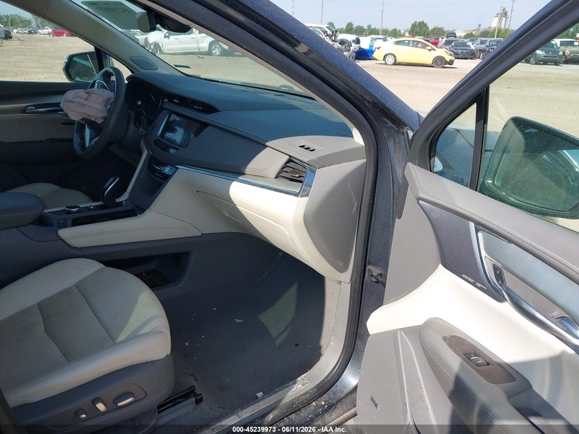 AtlanticExpress - Cadillac XT5