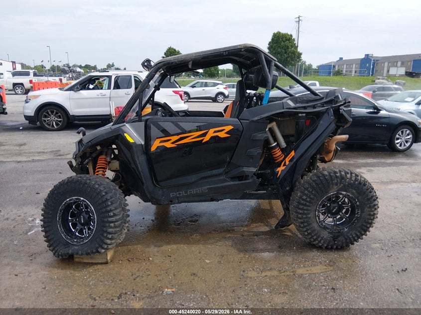 2024 Polaris Rzr Xp 1000 Premium VIN: 3NSNEC993RF305158 Lot: 45240020