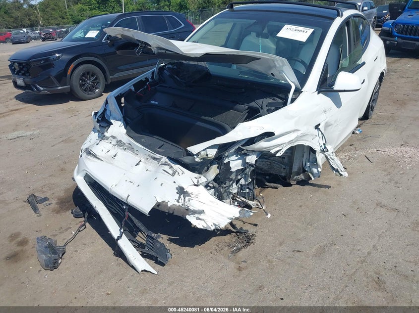 2025 Tesla Model Y Long Range Dual Motor All-Wheel Drive VIN: 7SAYGDEE1SF299046 Lot: 45240081