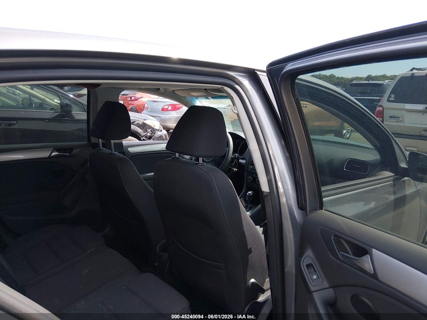 2012 Volkswagen Golf 2.5 2.5L 4-Door grey Lot 111045240094 Vin WVWDB7AJ2CW336889