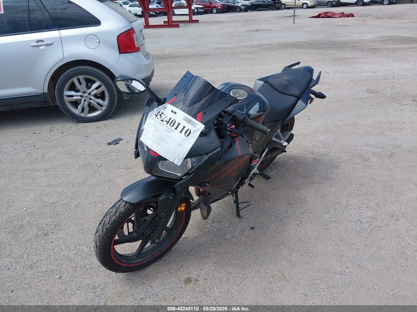 2019 HONDA CBR300 auction photo 2