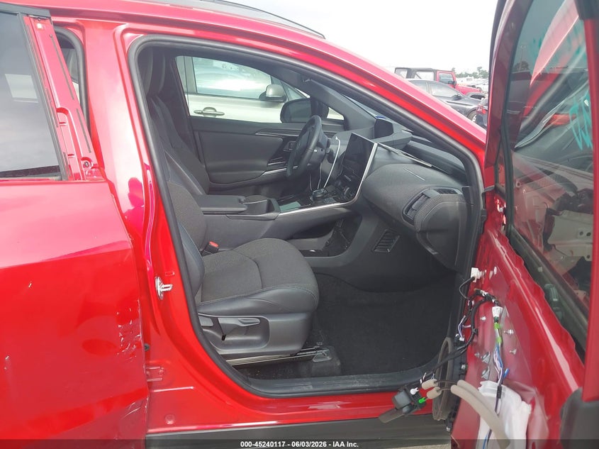 2024 TOYOTA BZ4X auction photo 5