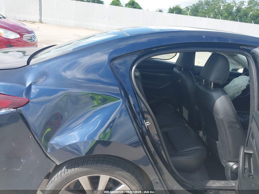 2021 MAZDA MAZDA3 auction photo 8