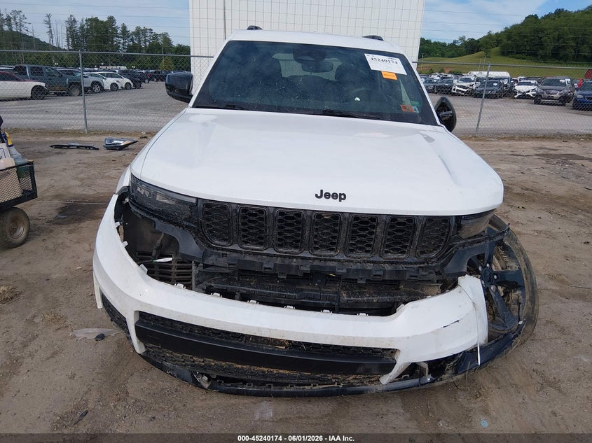 2021 JEEP GRAND CHEROKEE L auction photo 6