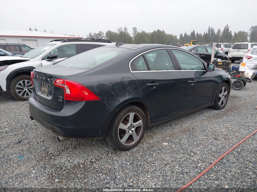 Vin: yv1612fh3d2222861, lot: 45737975, volvo s60 t5 20134