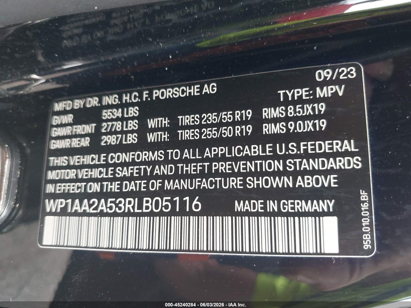 2024 Porsche Macan T VIN: WP1AA2A53RLB05116 Lot: 45240284