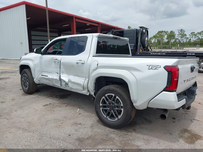2025 TOYOTA TACOMA — zdjęcie 3