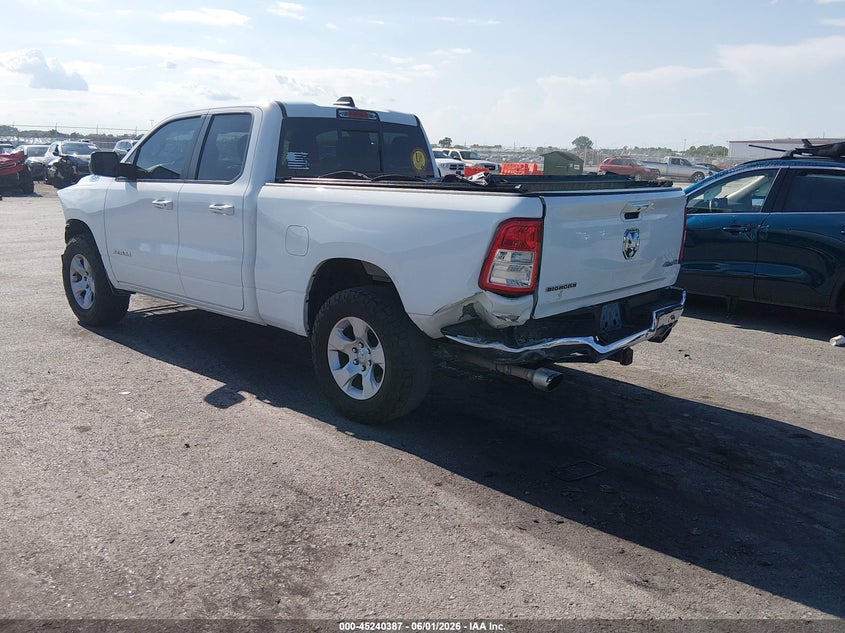 Vin: 1c6srfbt7ln368005, lot: 45738178, ram 1500 big horn  4x4 6'4 box 20203