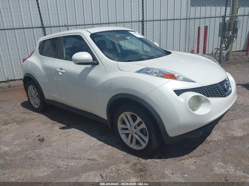 2013 NISSAN JUKE SL