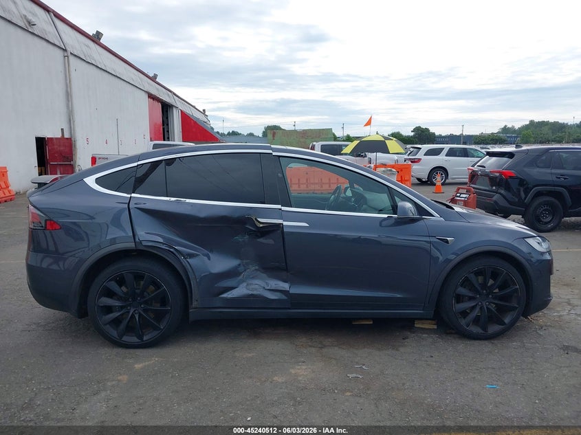 2020 Tesla Model X Long Range Dual Motor All-Wheel Drive/Long Range Plus Dual Motor All-Wheel Drive VIN: 5YJXCBE24LF272844 Lot: 45240512