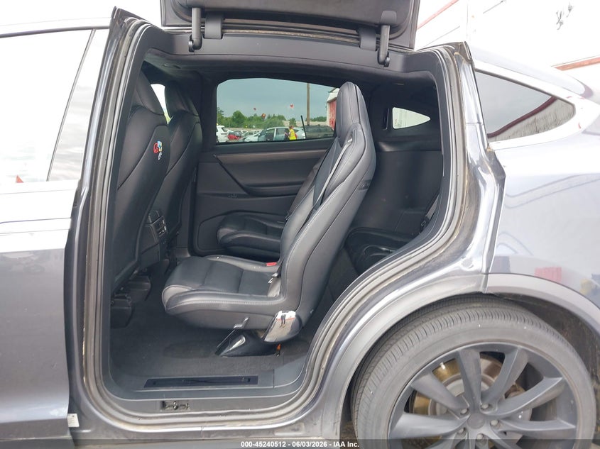 2020 Tesla Model X Long Range Dual Motor All-Wheel Drive/Long Range Plus Dual Motor All-Wheel Drive VIN: 5YJXCBE24LF272844 Lot: 45240512