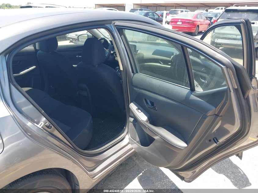 2025 NISSAN SENTRA auction photo 8