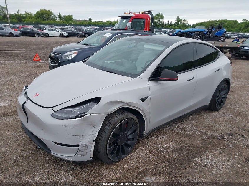 Vin: 7saygdef1pf590677, lot: 45738318, tesla model y performance dual motor all-wheel drive 20232