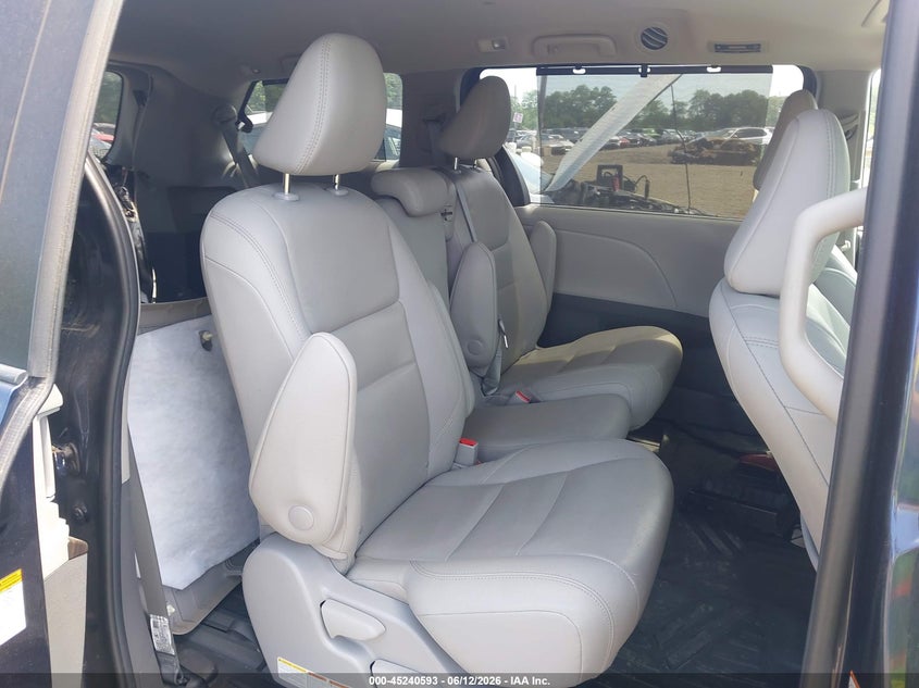 TOYOTA SIENNA 2020 VIN 5TDYZ3DC1LS045304