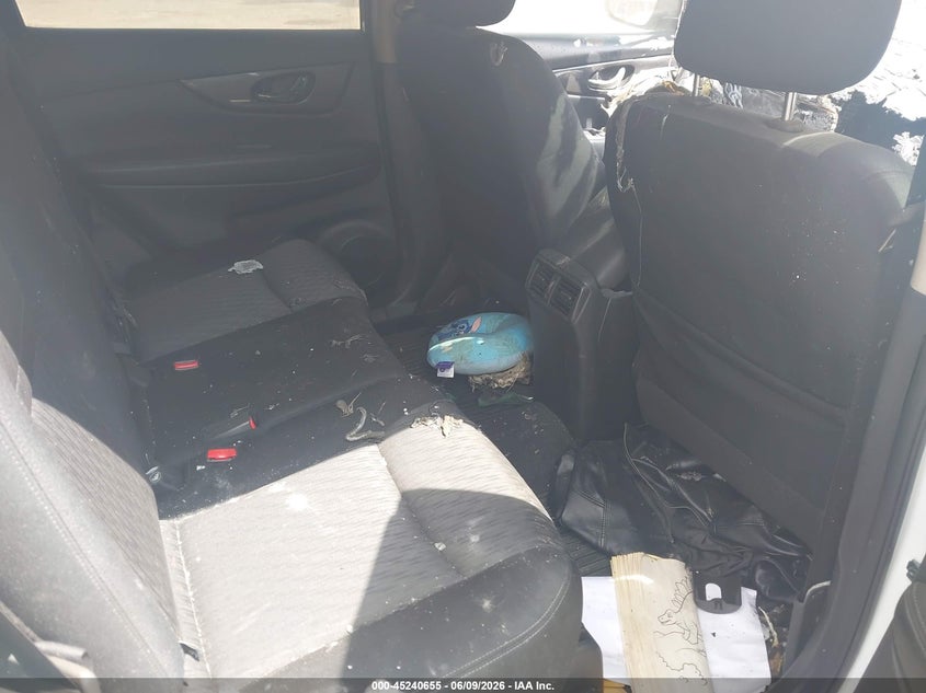 2019 NISSAN ROGUE auction photo 8