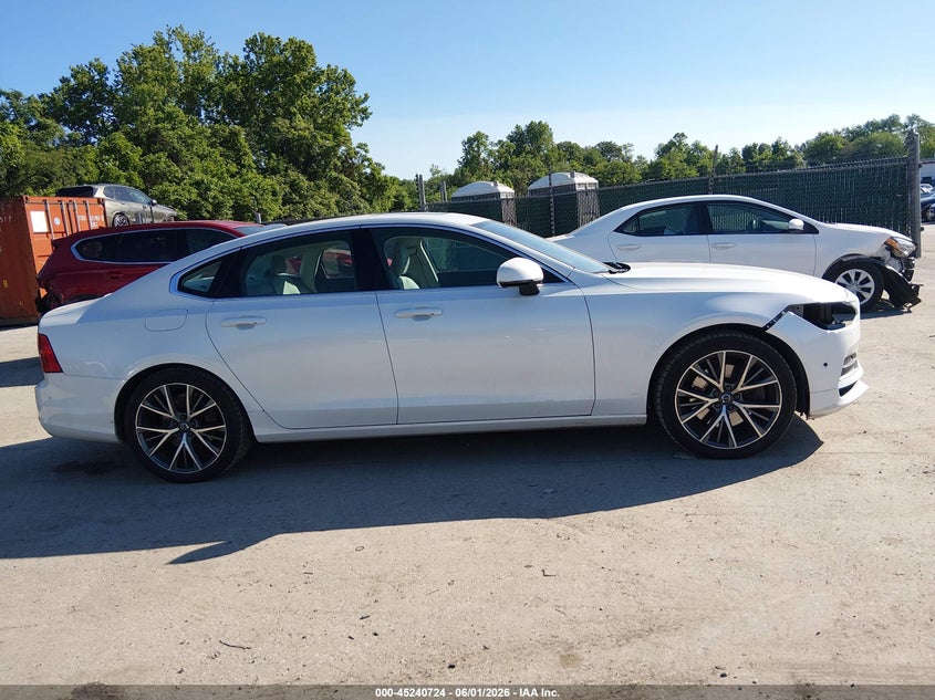 2017 Volvo S90 T6 Momentum VIN: YV1A22MK9H1015280 Lot: 45240724
