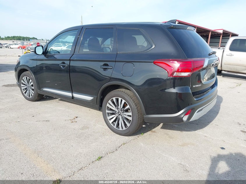 2020 MITSUBISHI OUTLANDER auction photo 3