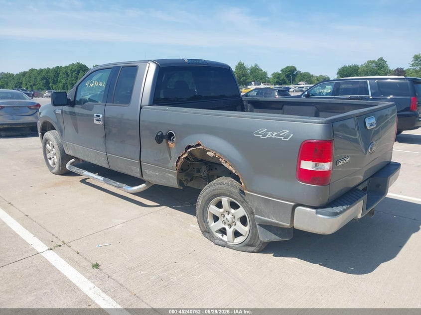 2004 FORD F-150 auction photo 3