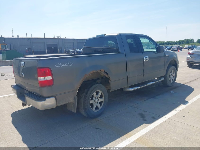 2004 FORD F-150 auction photo 4