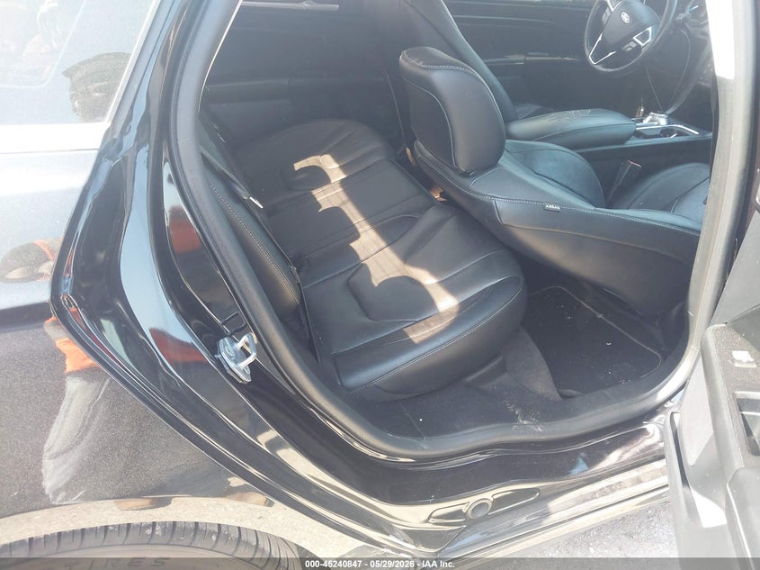 2020 FORD FUSION auction photo 8