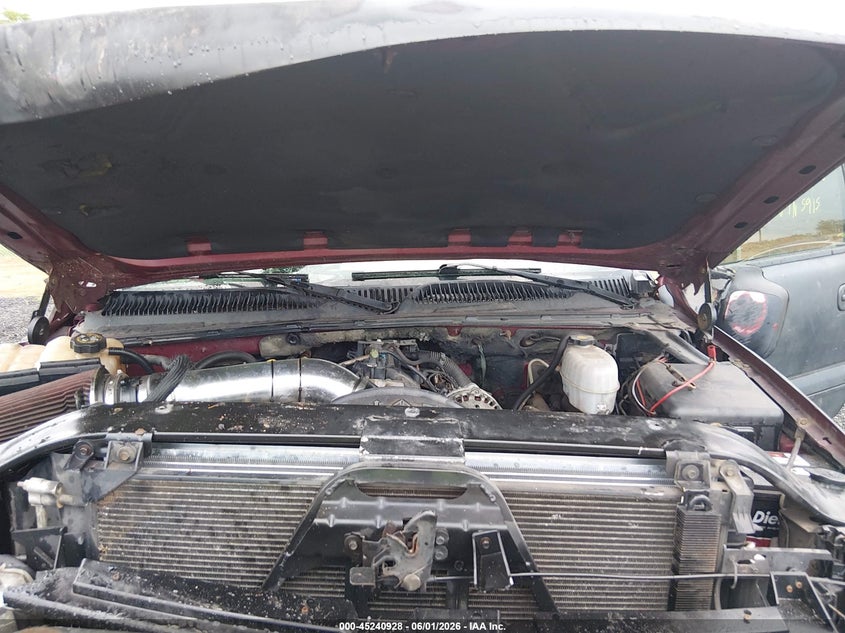2004 Chevrolet Suburban 1500 Lt VIN: 1GNFK16Z04J155915 Lot: 45240928