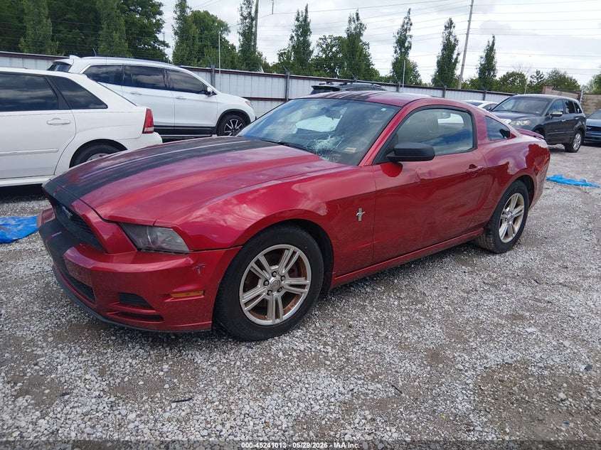 Vin: 1zvbp8am8d5233215, lot: 45738804, ford mustang v6 20132