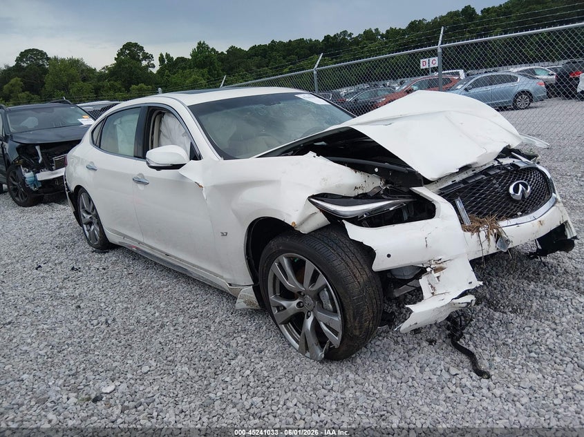 2019 Infiniti Q70L