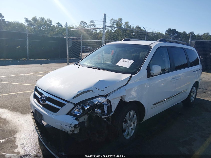 KNDMC233276032241 2007 Hyundai Entourage Gls/Limited/Se photo 1