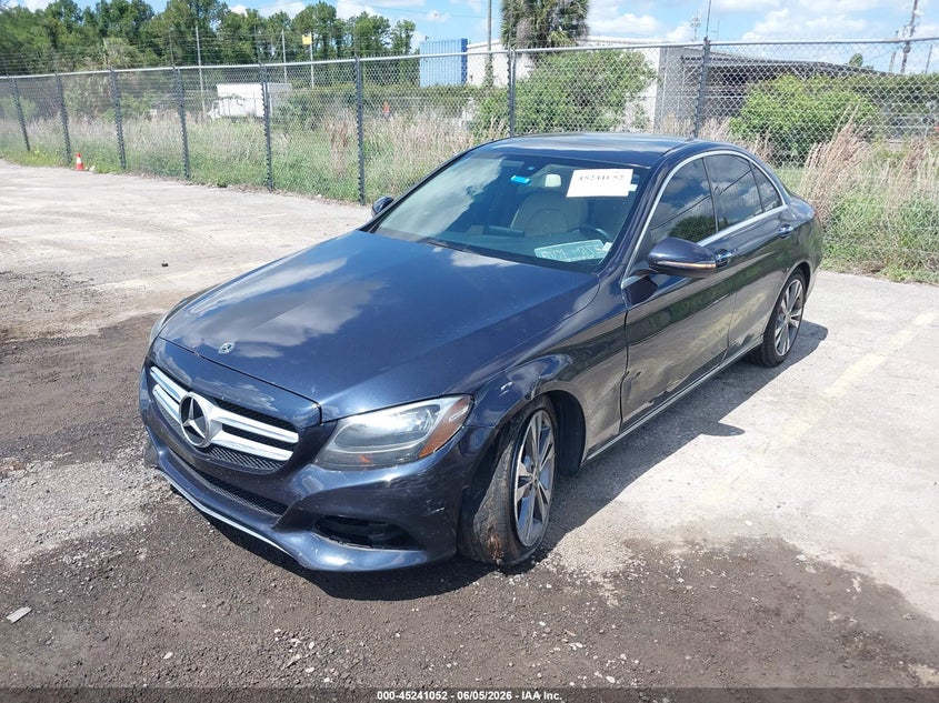 Vin: wddwf4jb4jr326628, lot: 45738843, mercedes-benz c 300 20182