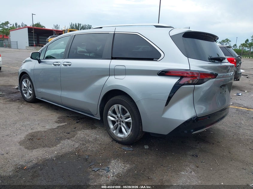 Vin: 5tdzrkec7ms070870, lot: 45738879, toyota sienna limited 20213