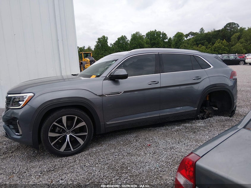 2024 Volkswagen Atlas Cross Sport 2.0T Sel Premium R-Line VIN: 1V2FE2CA2RC239118 Lot: 45241092