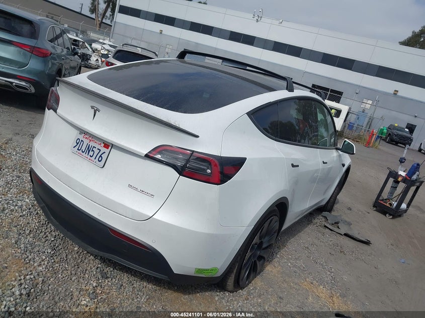 Vin: 7saygdef0nf555464, lot: 45738891, tesla model y performance dual motor all-wheel drive 20224