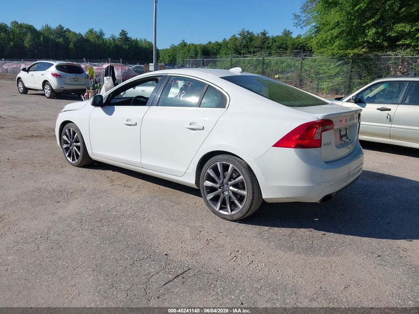 Vin: yv126mfk7f1340430, lot: 45738938, volvo s60 t5 premier 20153