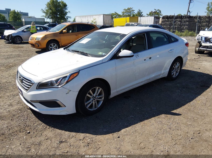Vin: 5npe24af2hh493494, lot: 45738941, hyundai sonata 20172