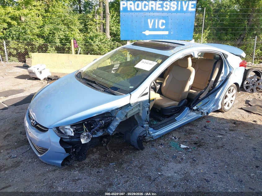 2013 HYUNDAI ELANTRA auction photo 2