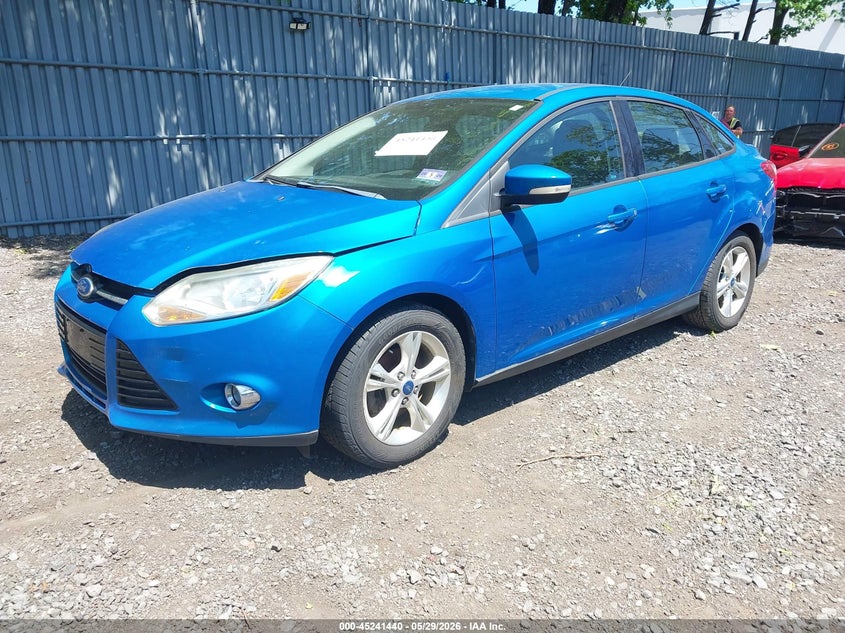Vin: 1fahp3f22cl117211, lot: 45739231, ford focus se 20122