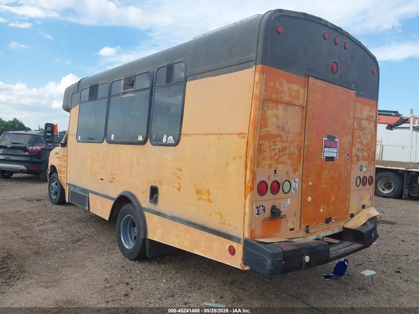 2009 FORD E-350 CUTAWAY auction photo 3