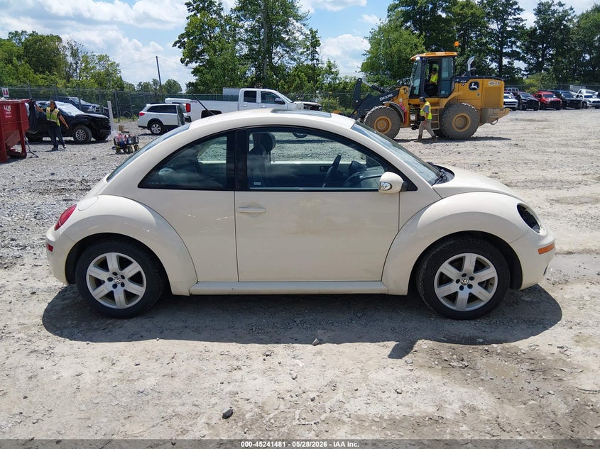 2007 Volkswagen New Beetle 2.5 VIN: 3VWRW31C47M521159 Lot: 45241481
