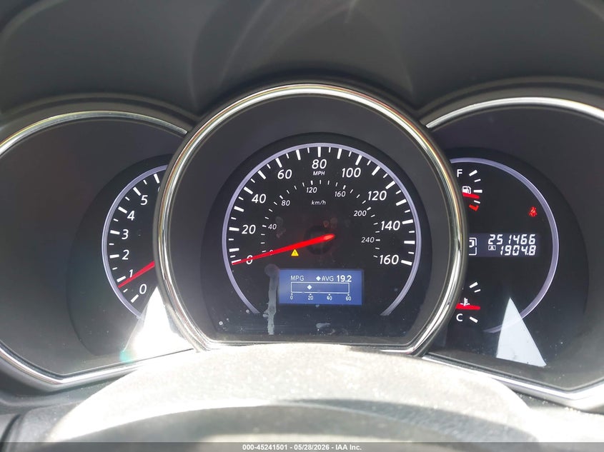 2011 NISSAN MURANO auction photo 7
