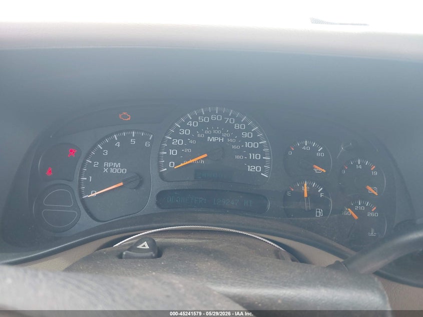 2005 CHEVROLET SILVERADO PICKUP 5.3L V-8 295HP