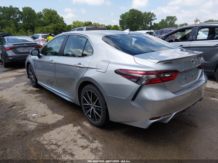 VIN 4T1G11BK0MU047135 2021 TOYOTA CAMRY SE AWD