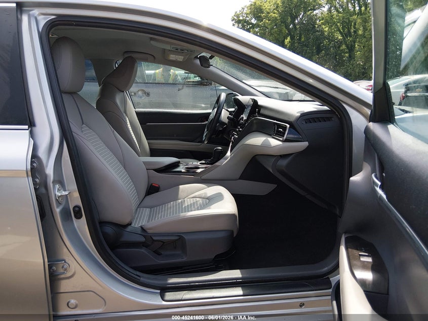 VIN 4T1G11BK0MU047135 2021 TOYOTA CAMRY SE AWD