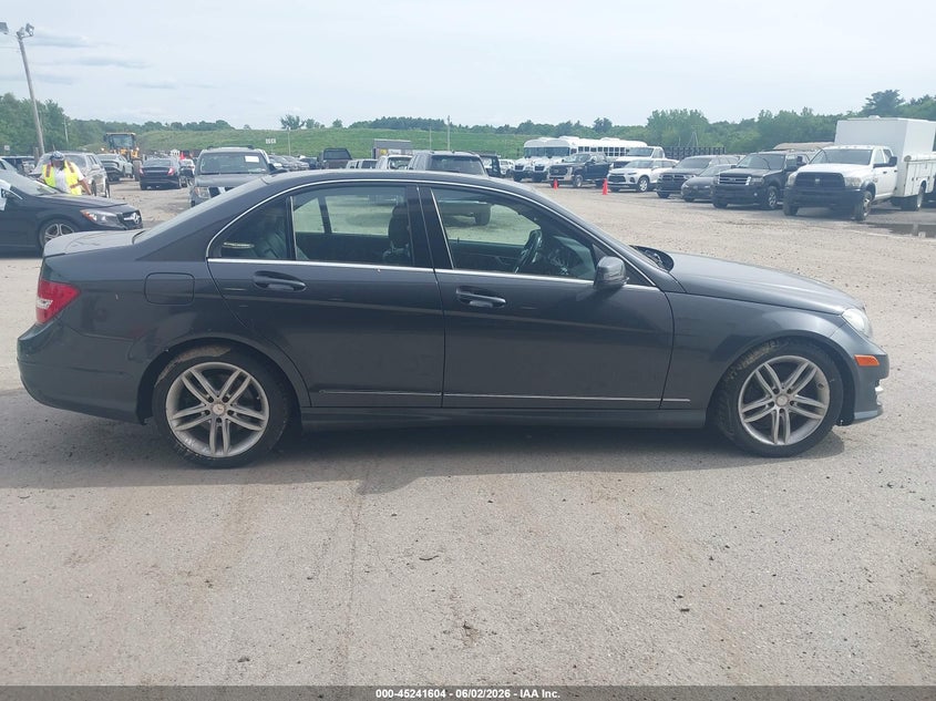 2013 Mercedes-Benz C 300 Sport 4Matic VIN: WDDGF8ABXDR270923 Lot: 45241604