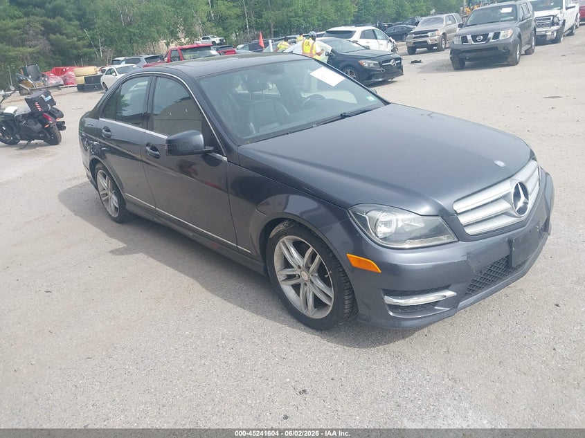 2013 Mercedes-Benz C 300 Sport 4Matic
