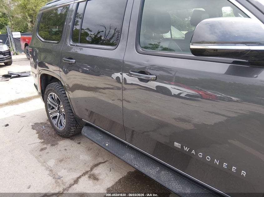 2022 Jeep Wagoneer Series Iii 4X2 VIN: 1C4SJUDT1NS167867 Lot: 45241630