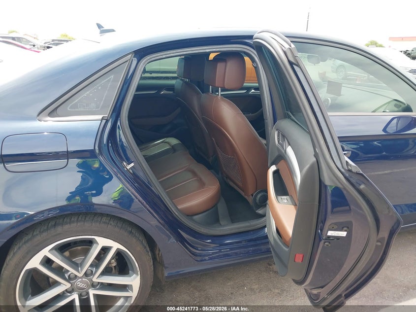 2017 Audi A3 2.0T Premium VIN: WAUAUGFF7H1059157 Lot: 45241773