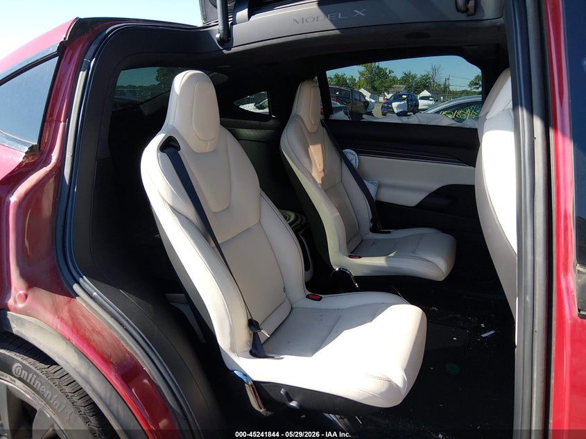 2022 TESLA MODEL X auction photo 8