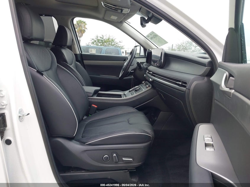2025 HYUNDAI PALISADE auction photo 5