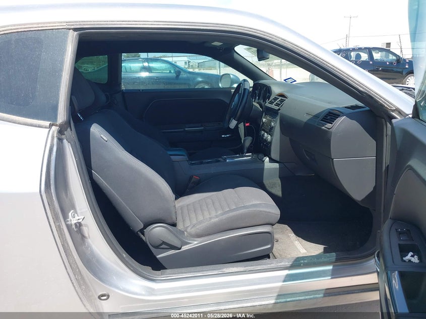 2014 DODGE CHALLENGER auction photo 5