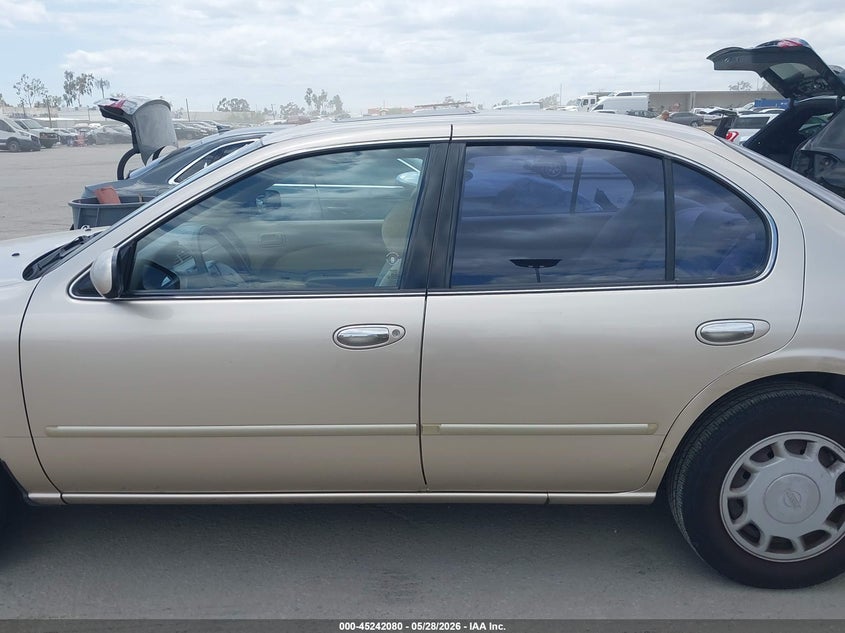 1995 Nissan Maxima Gle/Gxe/Se VIN: JN1CA21D6ST648244 Lot: 45242080